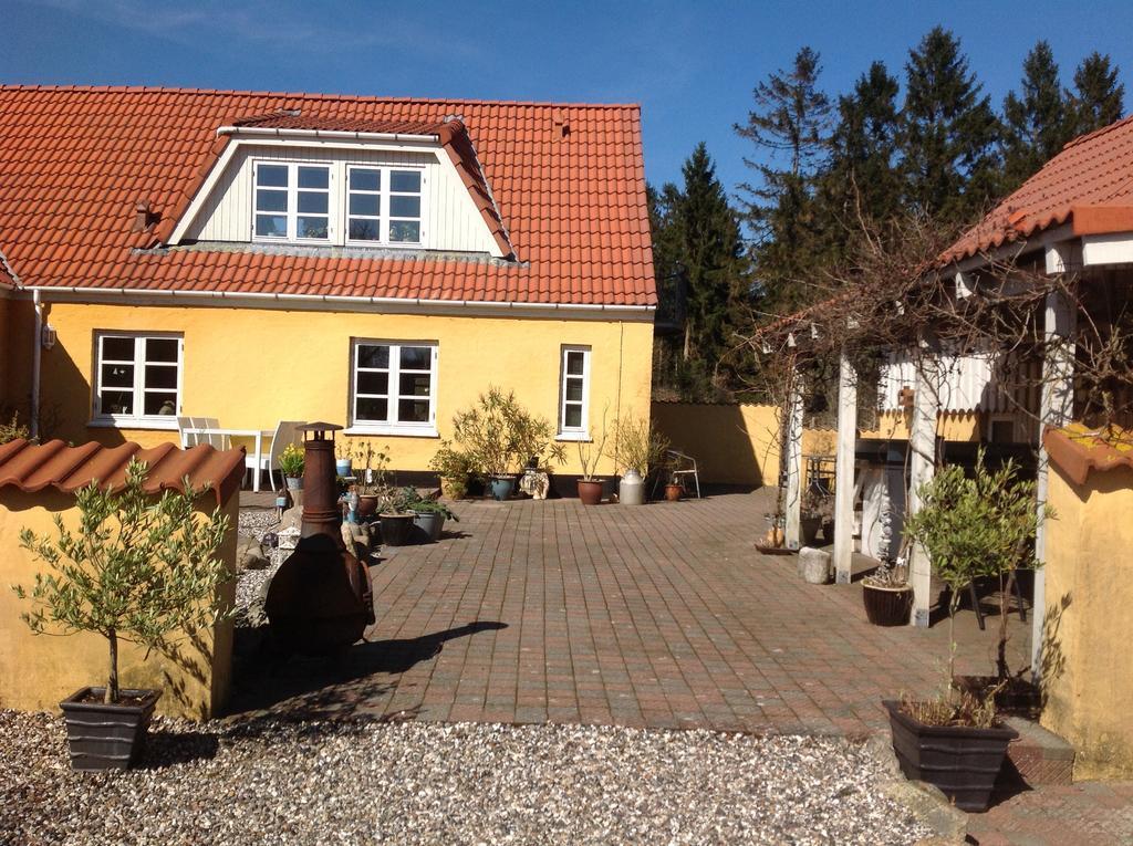 Abildskovhus Feriebolig Villa Funder Kirkeby Bagian luar foto